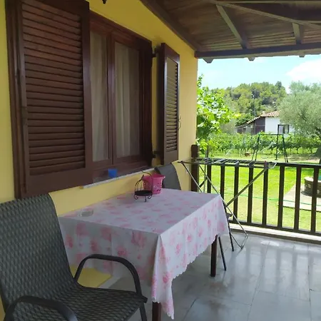 Vakantiehuis Ioannis Stagkonis House 1 *