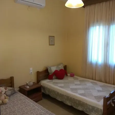 Ioannis Stagkonis House 1 *