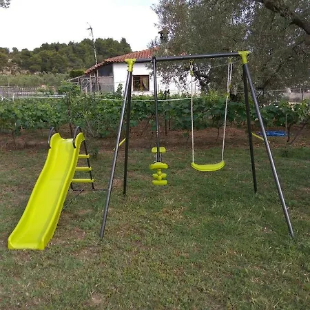 Ioannis Stagkonis House 1 * Ormos Panagias