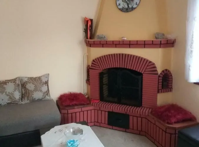 Casa vacanze Ioannis Stagkonis House 1 *